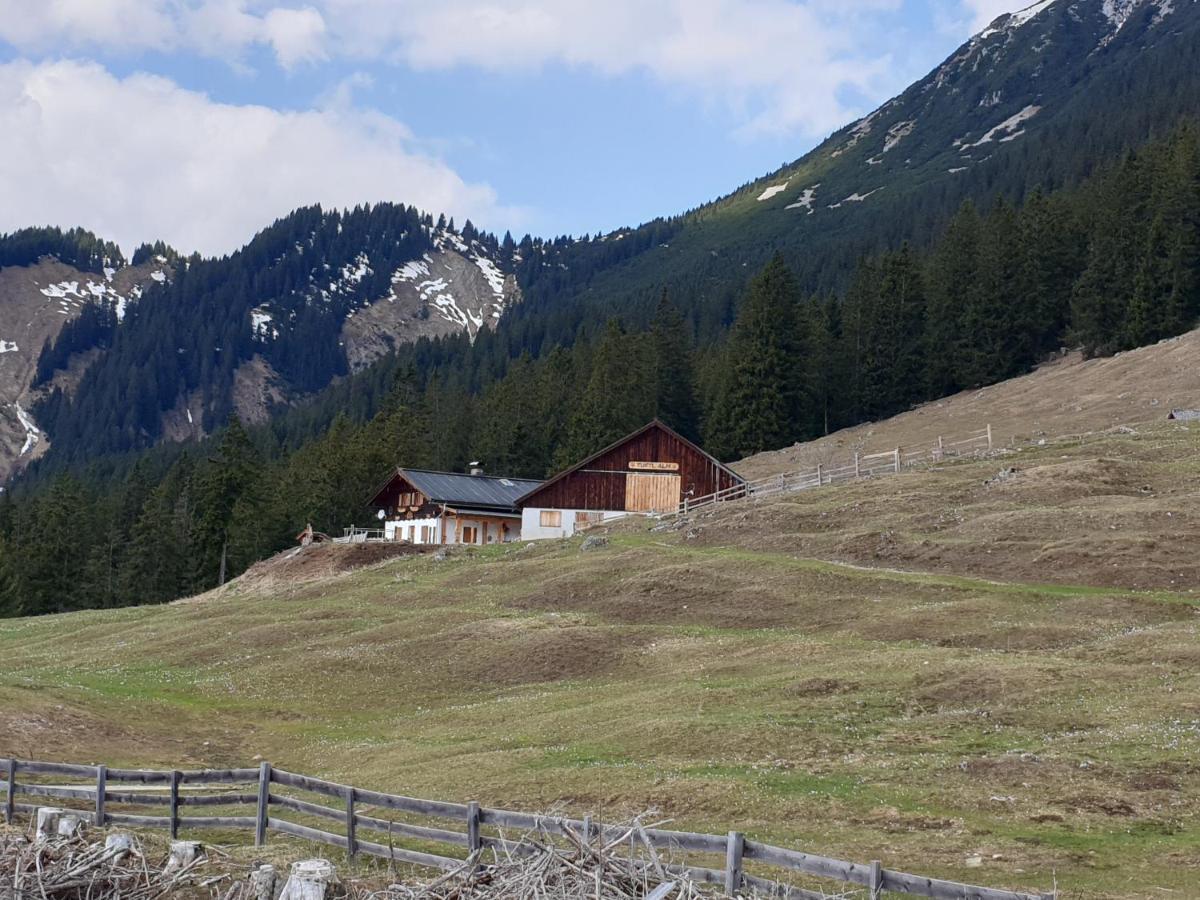 Haus Guem Lägenhet Ehrwald Exteriör bild