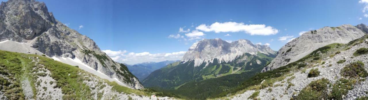 Haus Guem Lägenhet Ehrwald Exteriör bild